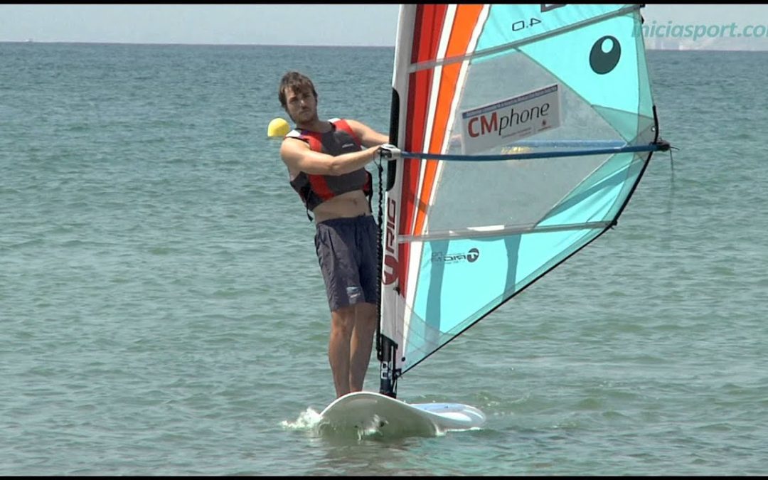 Que-es-mas-facil-el-surf-o-el-windsurf